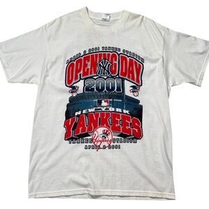 Vintage New York Yankees Opening Day 2001 T Shirt (Size XL)